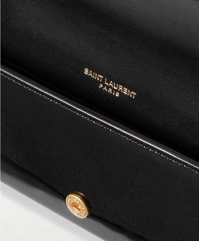SL capa para celular Cassandra Strap em couro envernizado