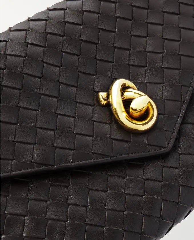 Bolsa de ombro média em couro intrecciato Knot Loc
