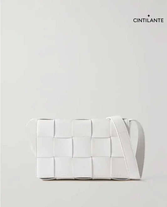 Bolsa de ombro média em couro intrecciato Cassette