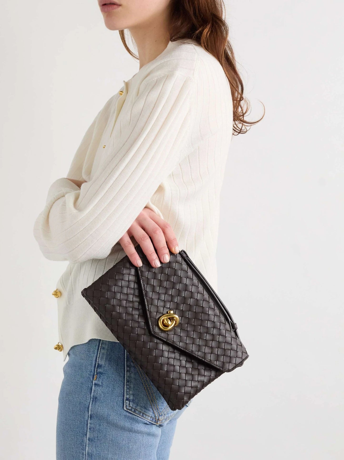 Bolsa de ombro média em couro intrecciato Knot Loc