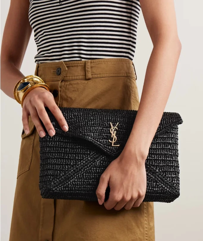 Clutch de rafia Cassandra